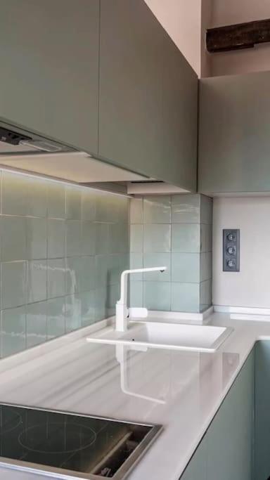 Appartamento Atiquin Boutique En Pleno Centro Santander Esterno foto
